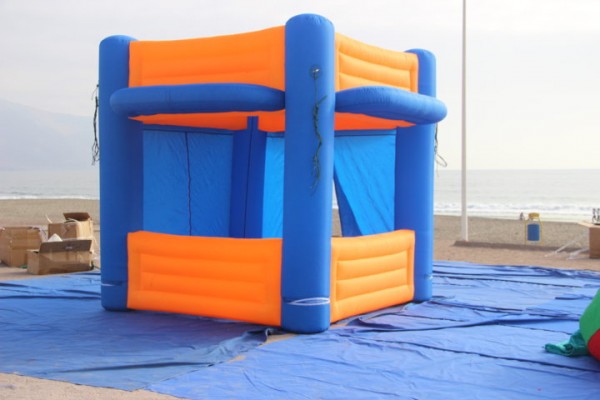 Stand 3x3 - Mundo de Juegos
