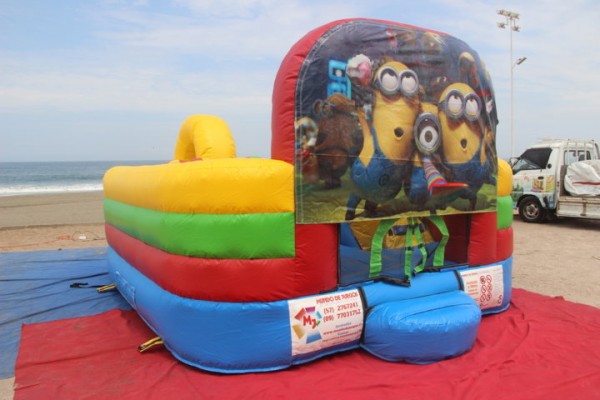 Minions - Mundo de Juegos