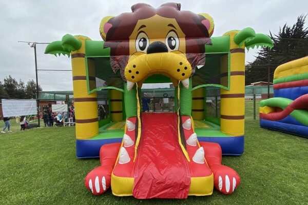 León 1 - Mundo de Juegos