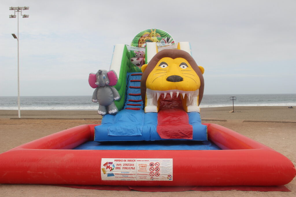 Tobogán Acuático Selva - Mundo de Juegos