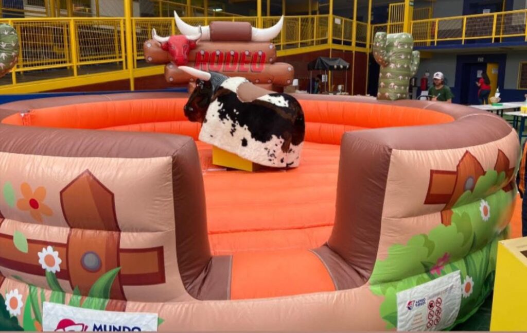 Toro Mecánico II 1 - Mundo de Juegos