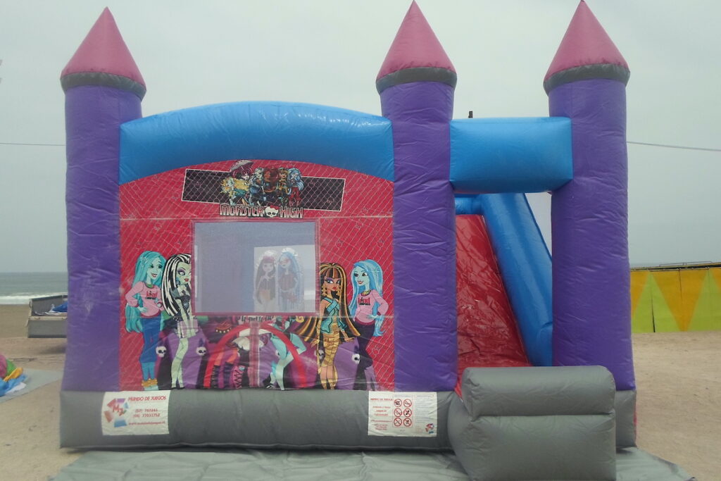 Monster High - Mundo de Juegos