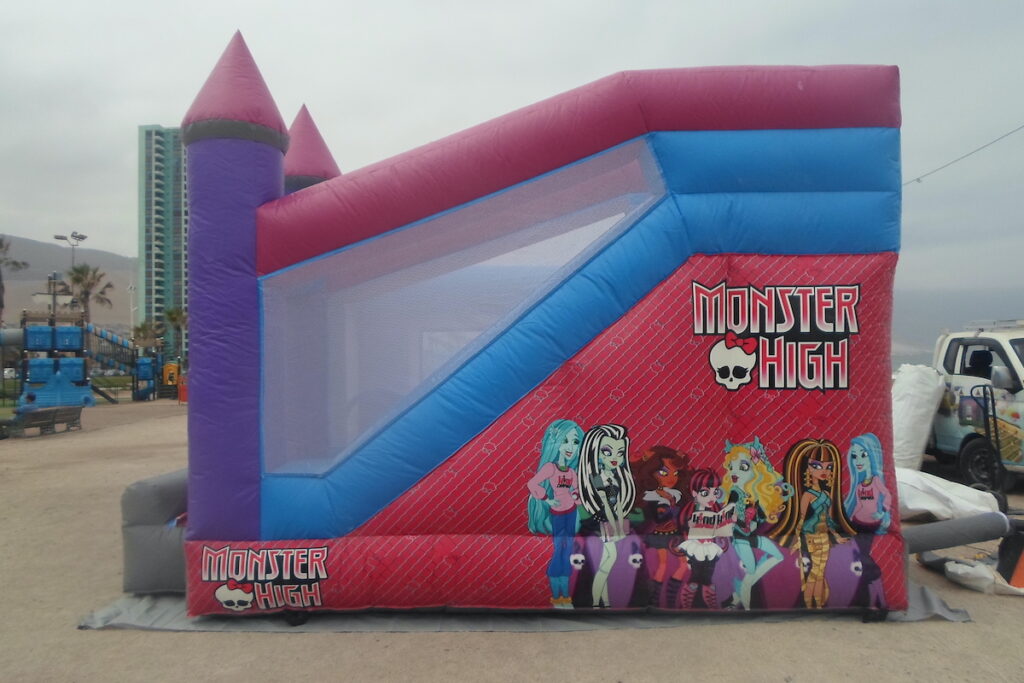 Monster High - Mundo de Juegos