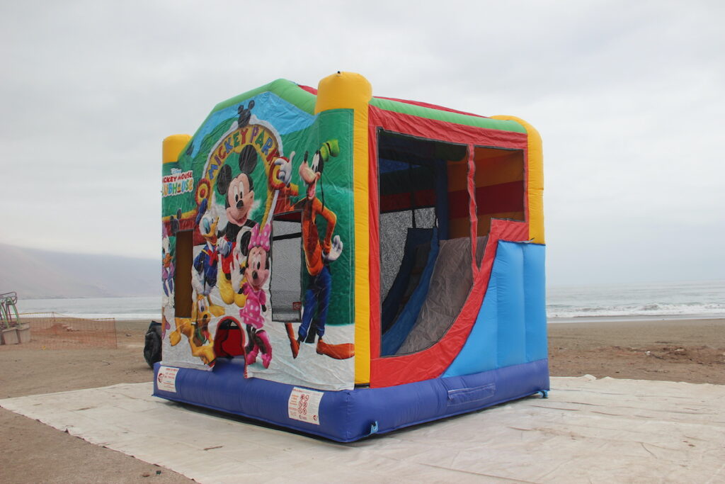 Castillo Mickey Mouse - Mundo de Juegos